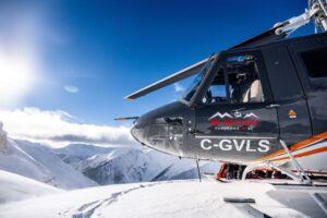 Bell 212 heliskiing